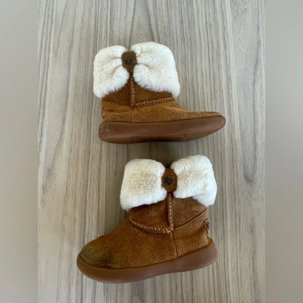 UGG Kids Boots in Brown and Cream